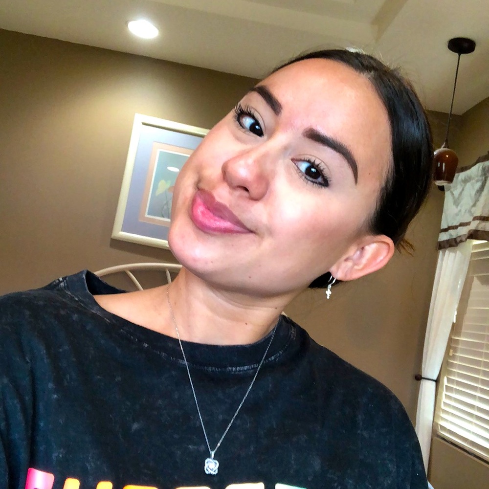 Meet your Posher, Sidney